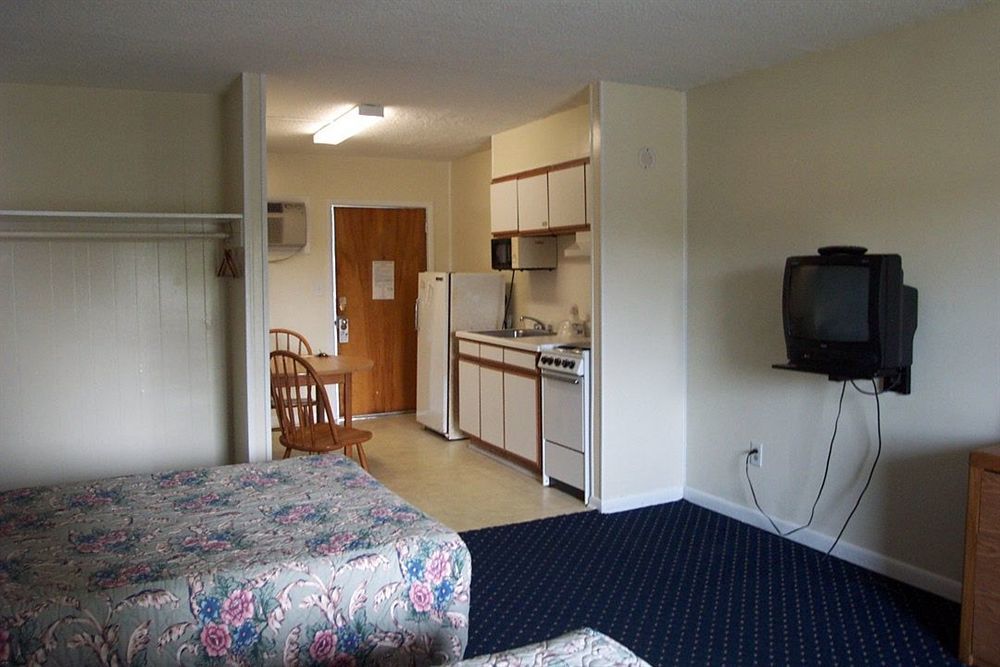 Polynesian Oceanfront Hotel Myrtle Beach Rum bild